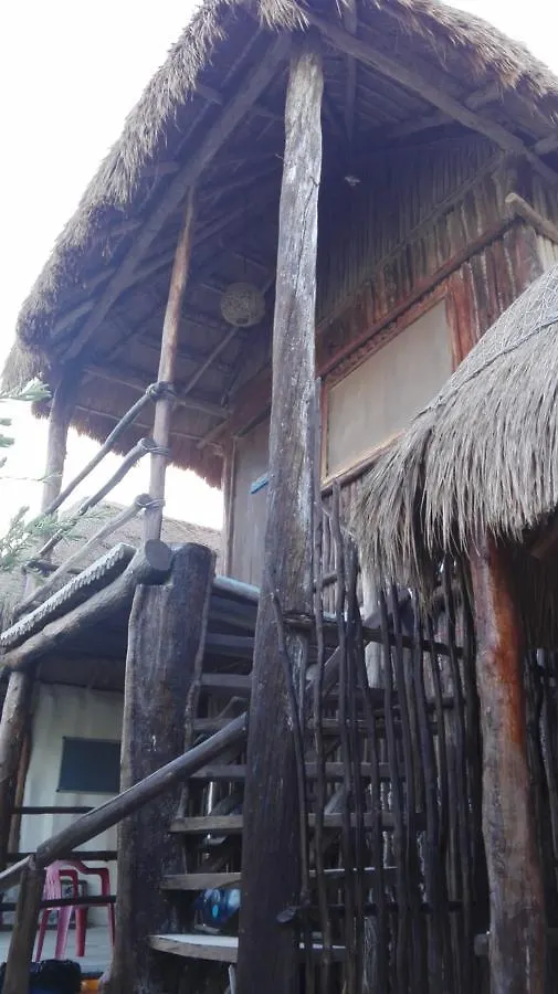 Chata Revolucion Pancho Villa Tulum