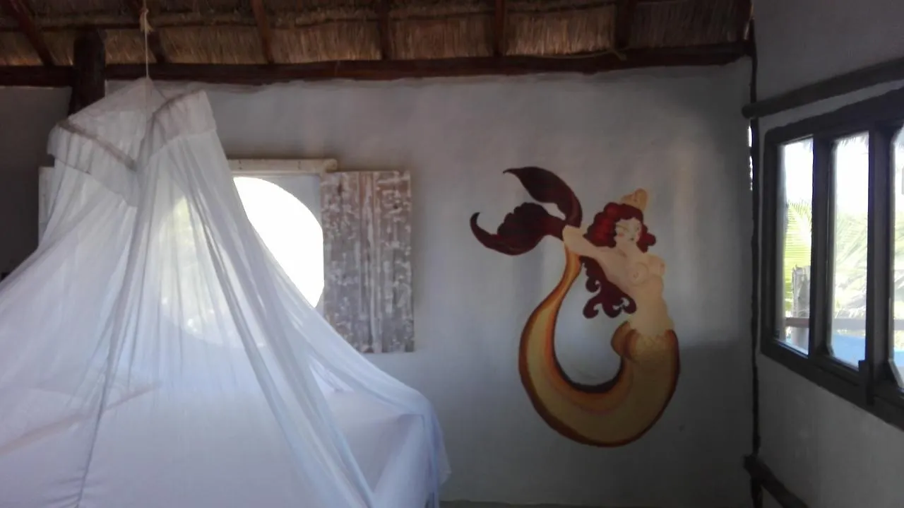 Chata Revolucion Pancho Villa Tulum